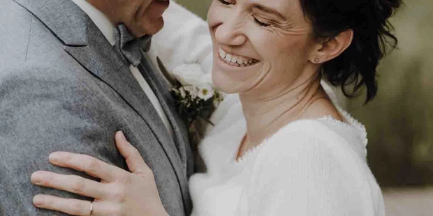 Hochzeitsfotos - Art des Shootings: Hochzeits Shooting - Appenzell - paarfotos, fotos vom paar, fotos vom brautpaar, hochzeitsfotos, hochzeitsfotografie, hochzeitsfotografin, fotograf vorarlberg, fotograf hochzeit vorarlberg, hochzeit fotograf vorarlberg - Daniela Rusch