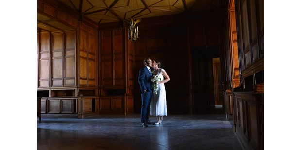 Hochzeitsfotos - Kerpen (Rhein-Erft-Kreis) - Hochzeitsreportage in der  Schaumburg Balduinstein Nicole Bouillon - Nicole Bouillon Fotografie