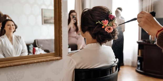 Hochzeitsfotos - Art des Shootings: Trash your Dress - Maria-Lanzendorf - Iryna Murselovic