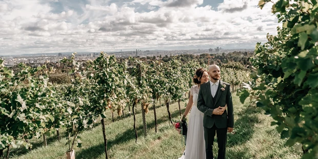Hochzeitsfotos - Art des Shootings: Trash your Dress - Maria-Lanzendorf - Iryna Murselovic