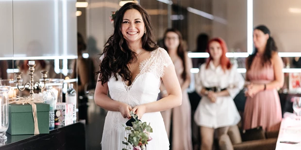 Hochzeitsfotos - Art des Shootings: Trash your Dress - Maria-Lanzendorf - Iryna Murselovic