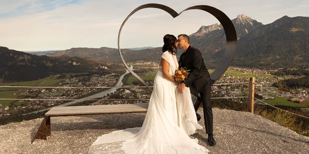 Hochzeitsfotos - Art des Shootings: Hochzeits Shooting - Appenzell - Shooting auf Ruine Ehrenberg - Zaubermomente der Fotografie