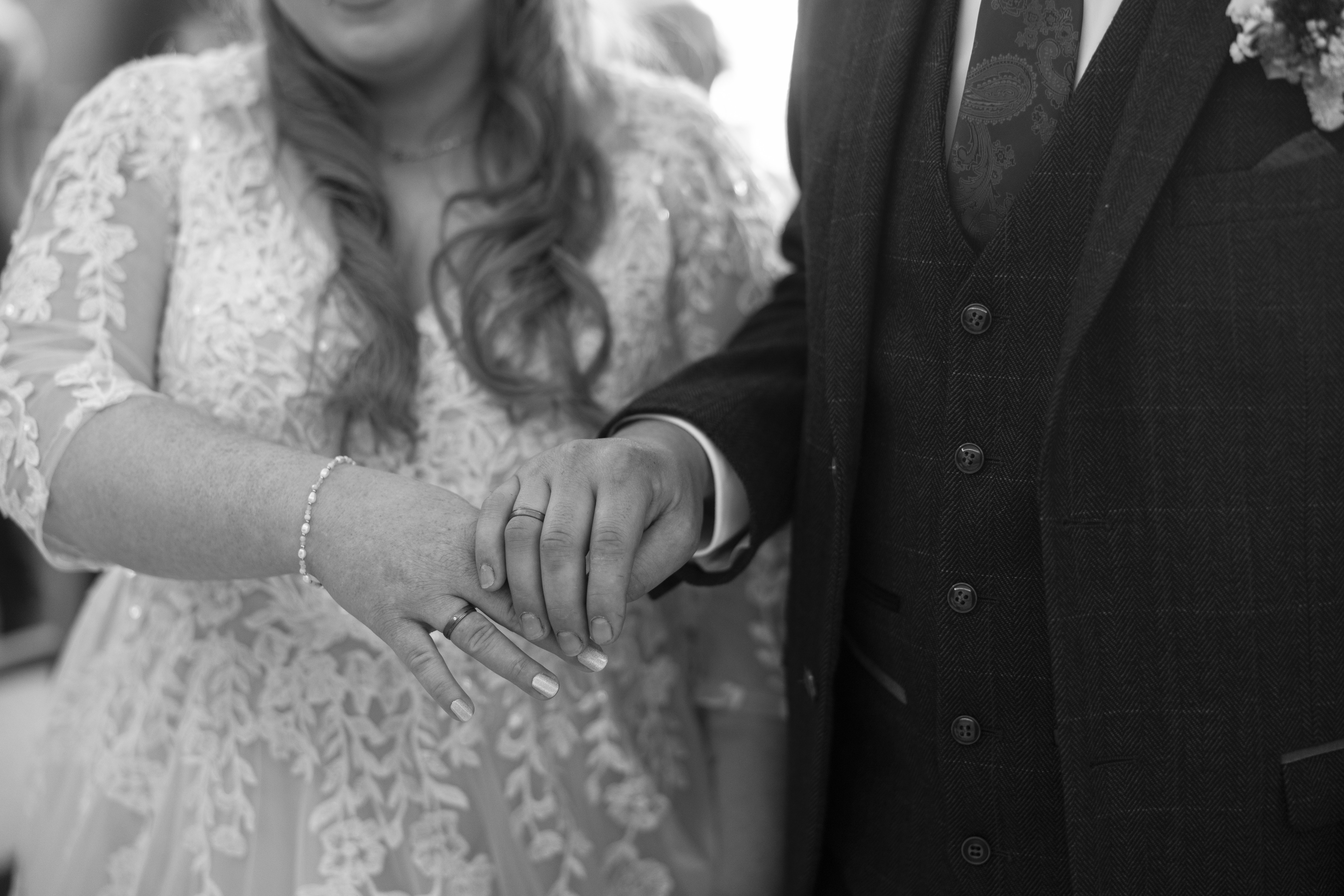 Hochzeitsfotograf: Ringfoto vom Brautpaar - Zaubermomente der Fotografie