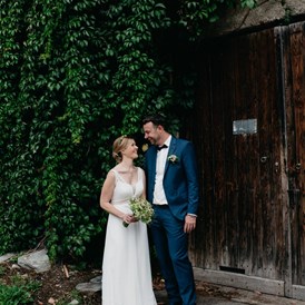 Hochzeitsfotograf: Brautpaar im Schloss Kammer Maishofen in Salzburg. WE WILL WEDDINGS | Hochzeitsfotografin Salzburg / Tirol - WE WILL WEDDINGS