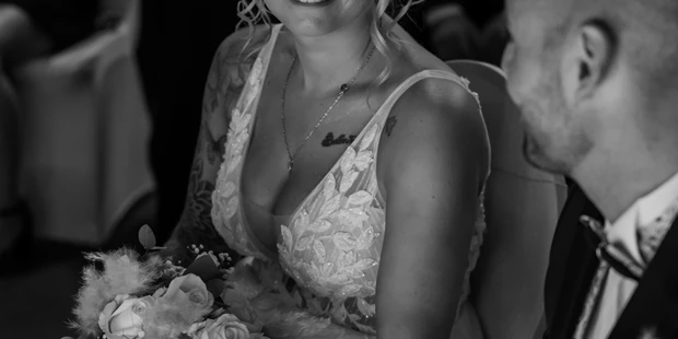 Hochzeitsfotos - PLZ 55442 (Deutschland) - Johna fotografiert