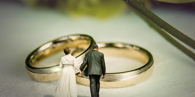 Hochzeitsfotos - Art des Shootings: Prewedding Shooting - Burgenland - Der Hochzeitfoto - Hit aus Thailand. "Small People" Fotografie.....für jedes Brautpaar was besonderes !!
bei Buchung gibts ein "Small People" Foto in aufwendiger Bearbeitung gratis !! - Mario Unger - Fotos, die Liebe dokumentieren.