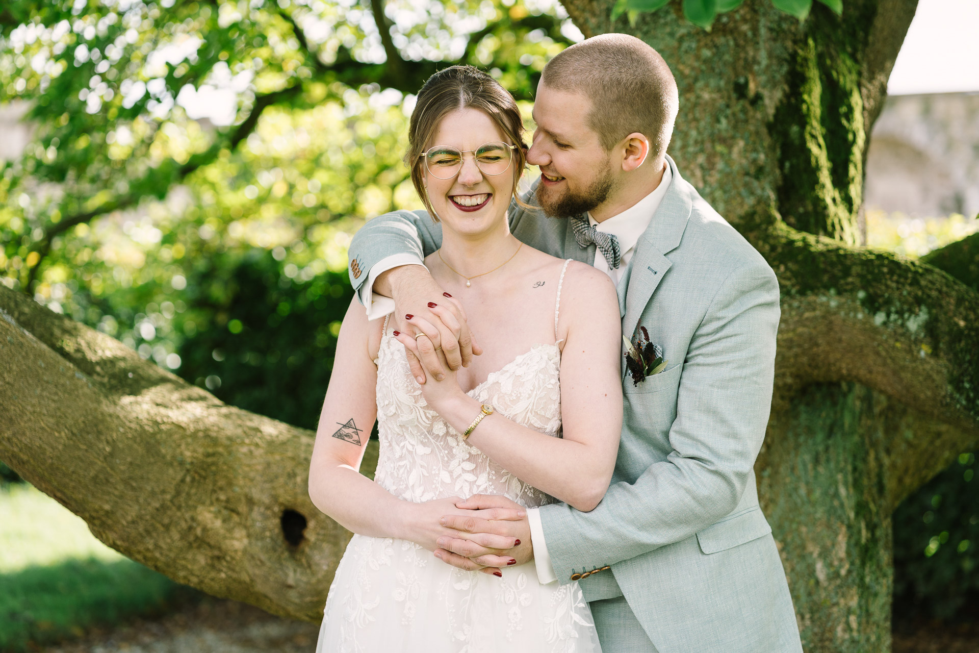 Hochzeitsfotograf: Brautpaarshooting im Schlosspark Gesmold. - Nils Breiner