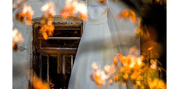 Hochzeitsfotos - PLZ 56459 (Deutschland) - Hochzeitsfotografie Details Brautkleid Hochzeitsreportage Bayern Dorina Köbele-Milas - Dorina Köbele-Milaş