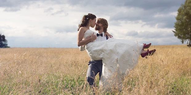 Hochzeitsfotos - Kerpen (Rhein-Erft-Kreis) - Agnes und Lukas heiraten in Rolandswerth. - Ull Galindez