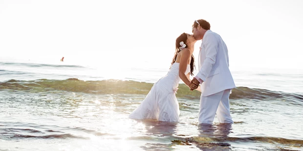 Hochzeitsfotos - Art des Shootings: Trash your Dress - Maria-Lanzendorf - Michaela Begsteiger