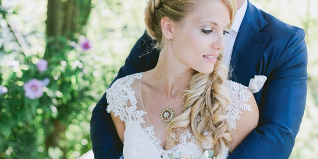 Hochzeitsfotos - Art des Shootings: Trash your Dress - Maria-Lanzendorf - Michaela Begsteiger