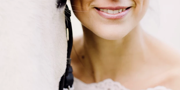 Hochzeitsfotos - Art des Shootings: Trash your Dress - Maria-Lanzendorf - Michaela Begsteiger