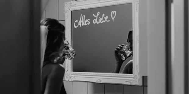 Hochzeitsfotos - Art des Shootings: Trash your Dress - Maria-Lanzendorf - Michaela Begsteiger