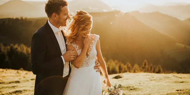 Hochzeitsfotos - Art des Shootings: Trash your Dress - Maria-Lanzendorf - Michaela Begsteiger