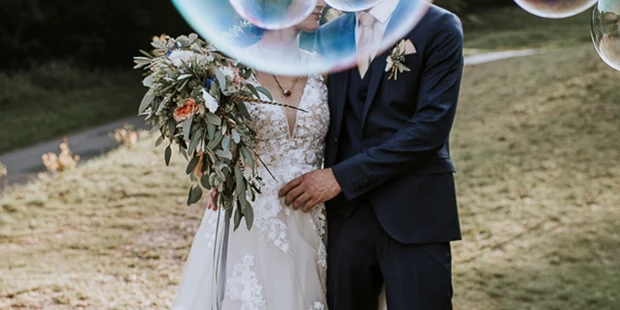 Hochzeitsfotos - Art des Shootings: Trash your Dress - Maria-Lanzendorf - Michaela Begsteiger