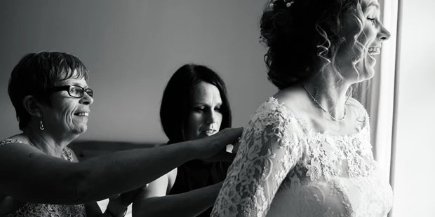 Hochzeitsfotos - Attnang-Puchheim - Fotoshooting getting ready - Ipe Carneiro
