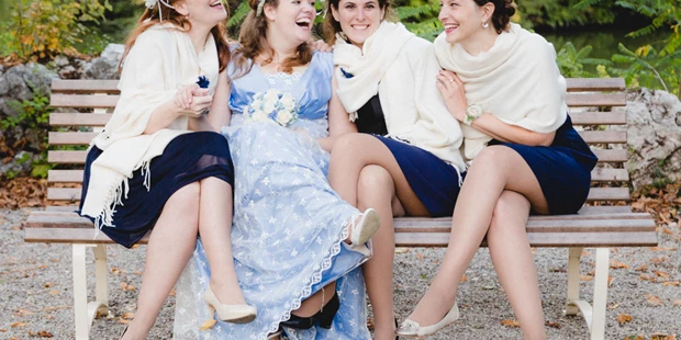 Hochzeitsfotos - Art des Shootings: Trash your Dress - Maria-Lanzendorf - Hochzeitsfotograf Schloss Hernstein, Bezirk Baden, Niederösterreich - ultralicht Fotografie