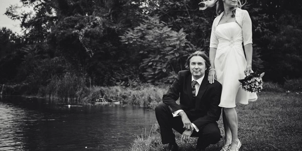 Hochzeitsfotos - Art des Shootings: Trash your Dress - Maria-Lanzendorf - Hochzeistfotograf Bezirk Gänserndorf, Niederösterreich - ultralicht Fotografie