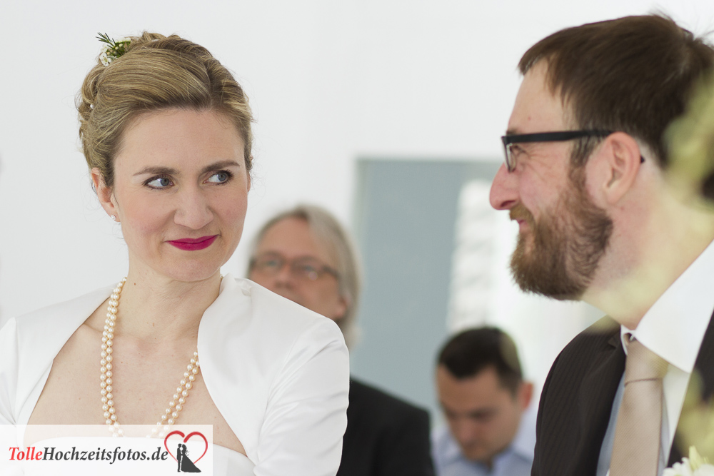 Hochzeitsfotos - PLZ 22089 (Deutschland) - TolleHochzeitsfotos.de Jan-Timo Schaube