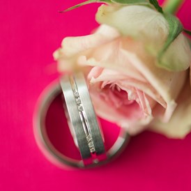 Hochzeitsfotograf: Ringbilder sind ein MustHave - Monja Kantenwein