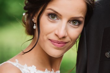 Hochzeitsfotograf: Brautportrait - Monja Kantenwein