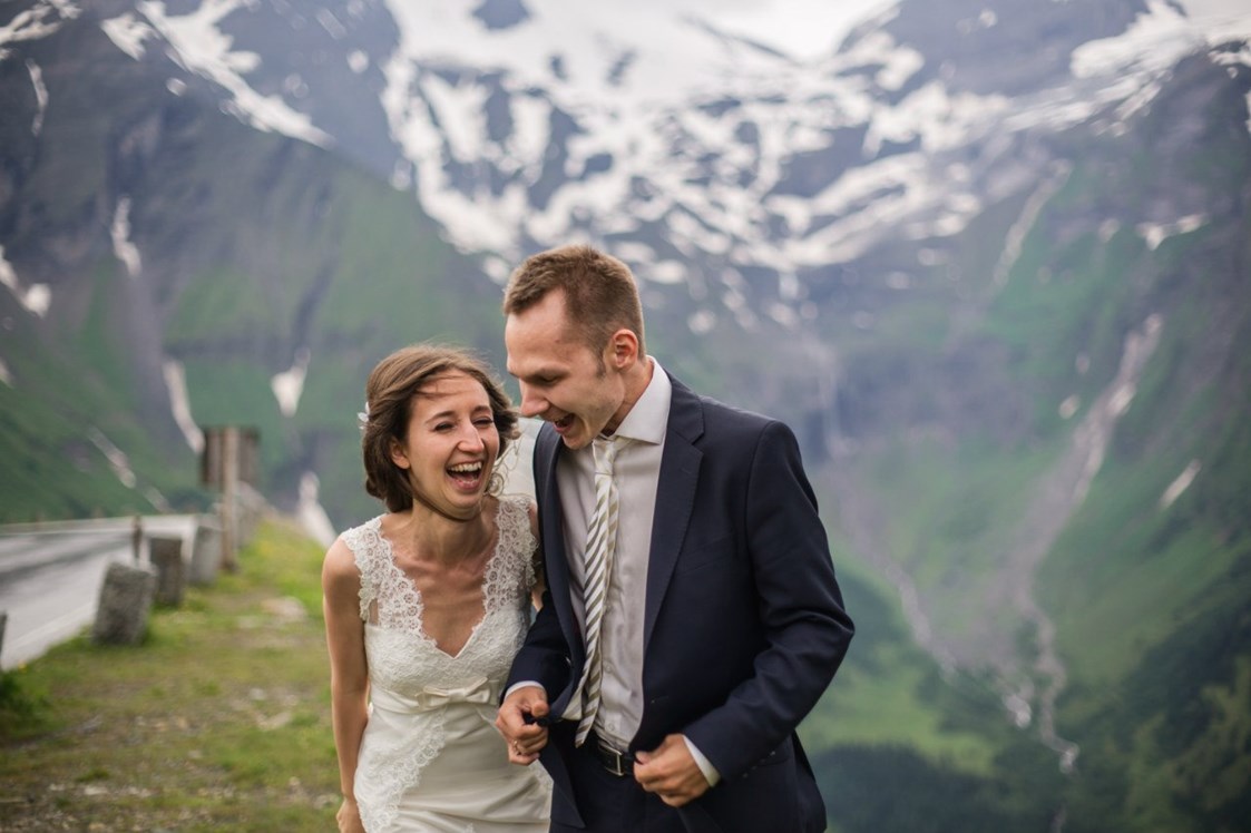 Hochzeitsfotograf: Hochzeitsfotoshooting in den Bergen, Grossglockner Hochalpenstrasse - Svetlana Schaier Fotografie 