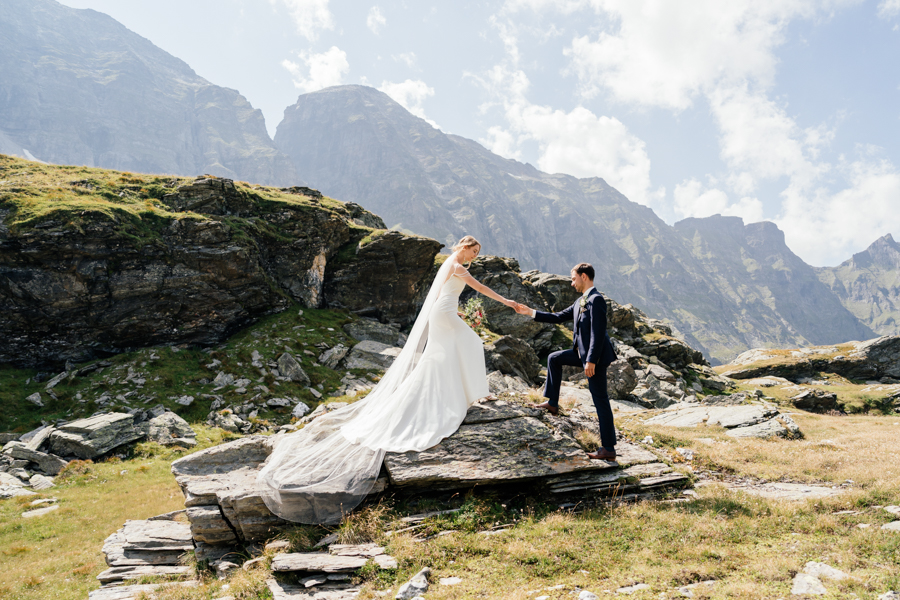 Hochzeitsfotos - Art des Shootings: Fotostory - Lohnsburg - Hochzeitsfotografin für Berghochzeiten - Anna Mardo Hochzeitsfotografie