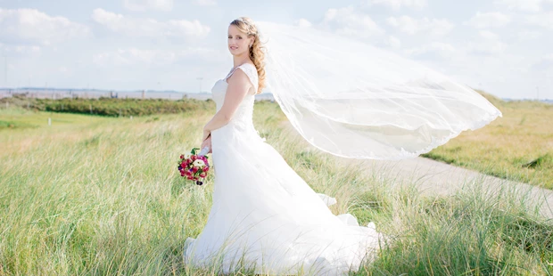 Hochzeitsfotos - PLZ 69226 (Deutschland) - Traumhochzeit auf der Nordseeinsel Baltrum - Schokoladenseite Portrait-& Hochzeitsfotografie