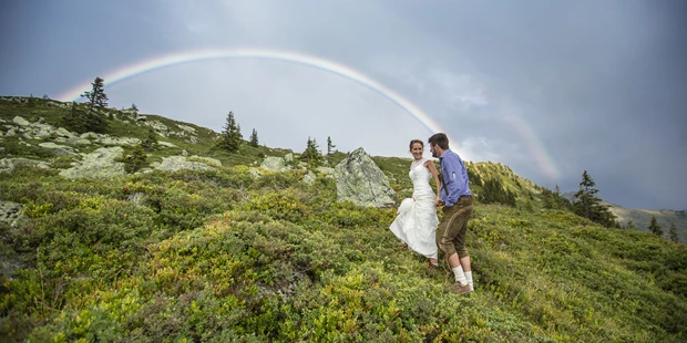 Hochzeitsfotos - Art des Shootings: Hochzeits Shooting - Appenzell - Let´s go there to the rainbow and further. - Stefan Kothner Photography