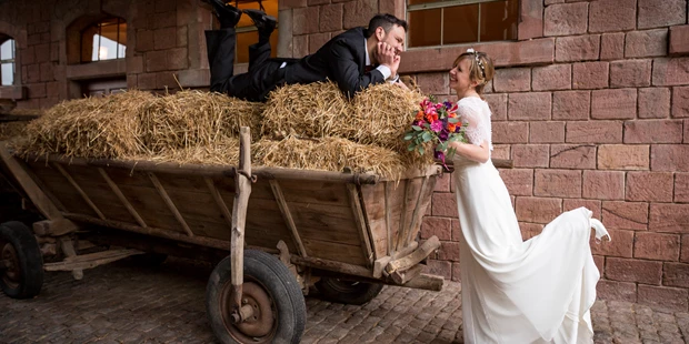 Hochzeitsfotos - Art des Shootings: Trash your Dress - Maria-Lanzendorf - Kirchbrombach, Deutchland - Nikola Milatovic Photography