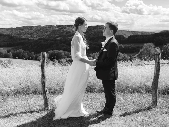 Hochzeitsfotograf: Hochzeit Hoamat Haibach ob der Donau - Veronika Phillipp