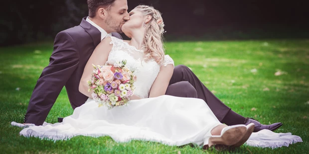 Hochzeitsfotos - Fotostudio - Naumburg (Burgenlandkreis) - Annette & Johann, September 2017 - Yvonne Lindenbauer Fotografie
