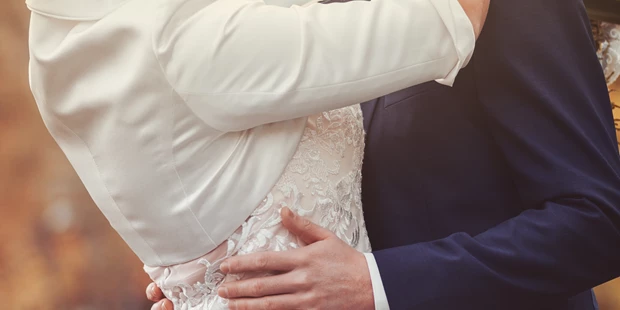 Hochzeitsfotos - Fotostudio - Naumburg (Burgenlandkreis) - Bettina & Robert, November 2017 - Yvonne Lindenbauer Fotografie