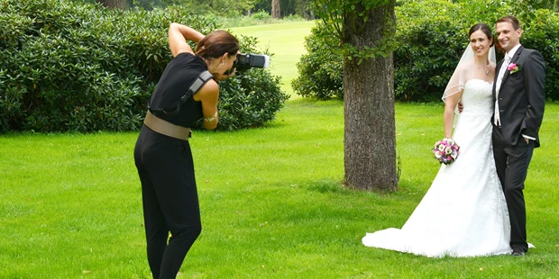 Hochzeitsfotos - Fotobox mit Zubehör - Wietze - Fotografin Lüneburg co Bork - diehochzeitsfotografin.de