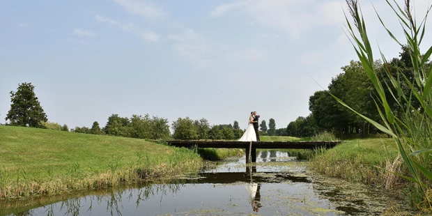 Hochzeitsfotos - Fotobox mit Zubehör - Wietze - Fotografin Lüneburg co Bork - diehochzeitsfotografin.de