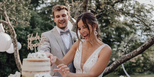 Hochzeitsfotos - Pullach im Isartal - Attersee - Fotograf Österreich - Hochzeitsfilm - Hochzeitsvideo - Heiraten im Salzkammergut - Alexandra und Martin - Foto | Film