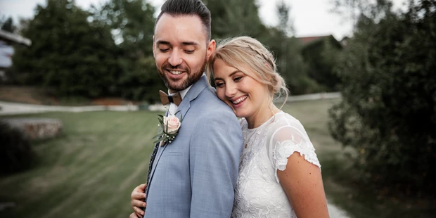 Hochzeitsfotos - Pullach im Isartal - Gut Aichet - Hochzeitslocation - Bayern -Hochzeitsreportage - Foto | Film - Alexandra und Martin - Alexandra und Martin - Foto | Film