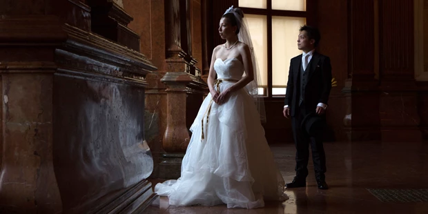 Hochzeitsfotos - Art des Shootings: Trash your Dress - Maria-Lanzendorf - Michele Agostinis