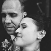 Hochzeitsfotograf - Brautpaar bei einer Hochzeit in Berlin - Dennis Hayungs