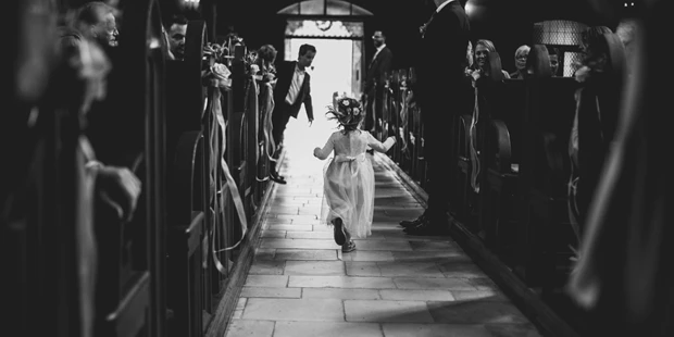 Hochzeitsfotos - Art des Shootings: Trash your Dress - Maria-Lanzendorf - Christina Supanz