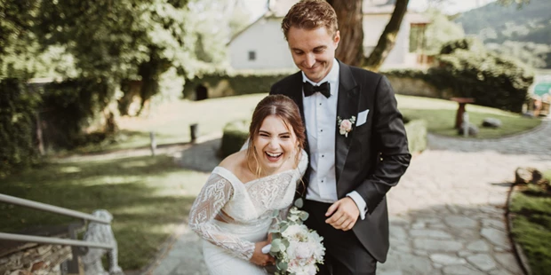 Hochzeitsfotos - Art des Shootings: Trash your Dress - Maria-Lanzendorf - Christina Supanz