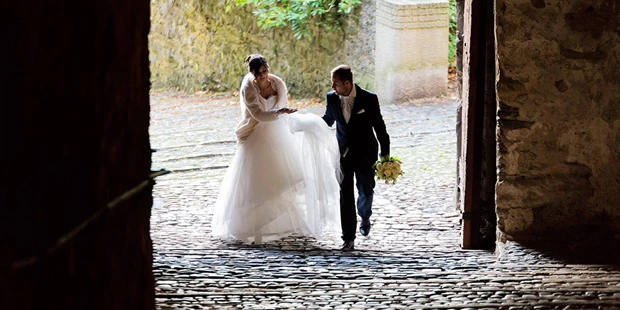 Hochzeitsfotos - Kerpen (Rhein-Erft-Kreis) - Brautpaar-Shooting auf Schloss Braunfels - Marvin Glodek