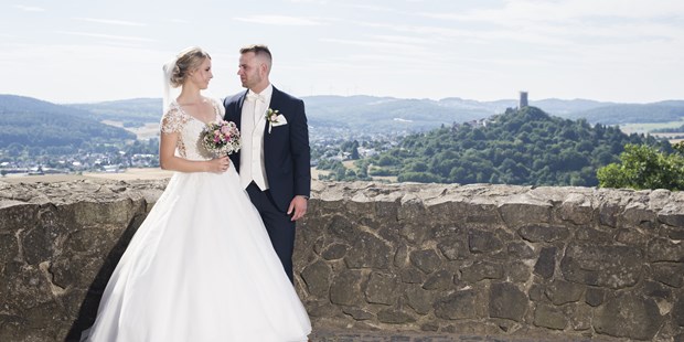 Hochzeitsfotos - Berufsfotograf - Gießen - Brautpaarshooting - Marvin Glodek