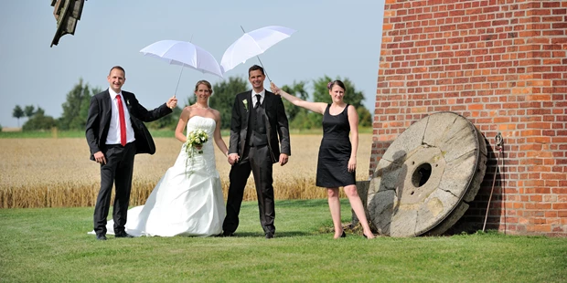 Hochzeitsfotos - Fotostudio - Niedenstein - Hochzeitsfotograf Ingo Jung Hildesheim - Jung Fotografie - Jung Fotografie - Eure Fotografen in Hildesheim
