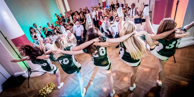 Hochzeitsfotos - Fotostudio - PLZ 2100 (Österreich) - Weddingparty - Armin Kleinlercher - your weddingreport