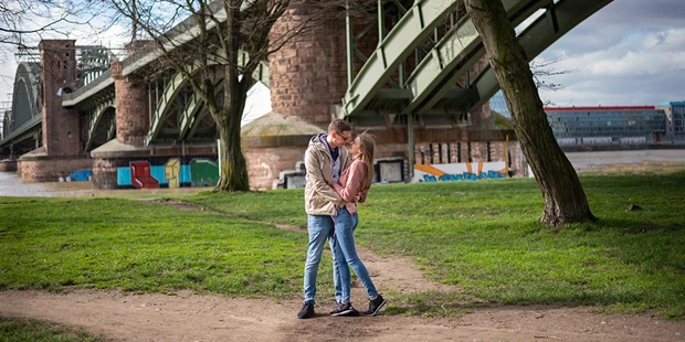 Hochzeitsfotos - Kerpen (Rhein-Erft-Kreis) - verlobung köln - Slawa Smagin - lockere Hochzeitsreportagen in AT,CH,DE