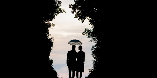 Hochzeitsfotos - Hartberg (Hartberg) - Wenn ein Scherenschnitt so gut aussieht, muss er einfach ins Portfolio! - Ben & Mari - fotografieren Hochzeiten