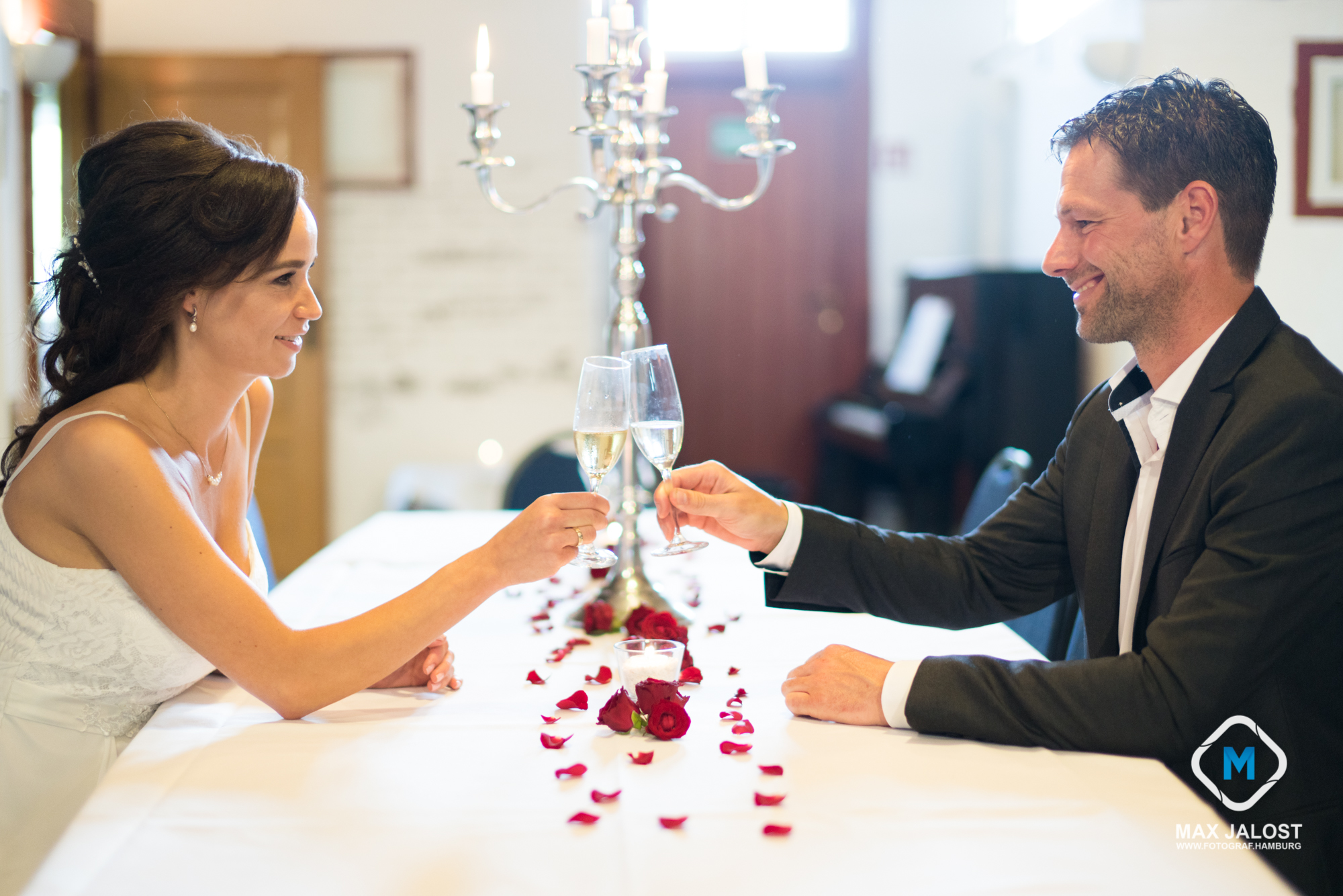 Hochzeitsfotos - Art des Shootings: Portrait Hochzeitsshooting - Wolfsburg - Max Jalost