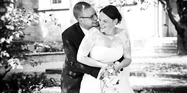 Hochzeitsfotos - Copyright und Rechte: Bilder auf Social Media erlaubt - Neckartailfingen - Uschi Schmidt