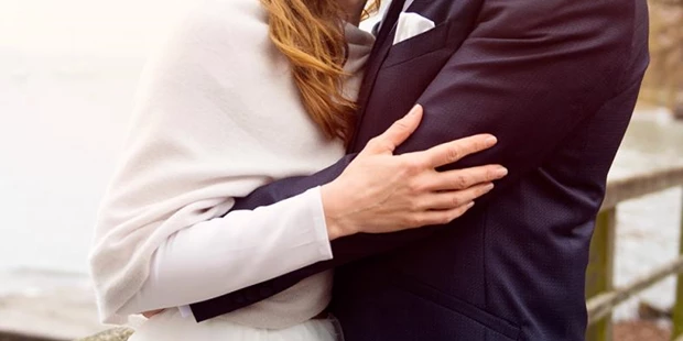 Hochzeitsfotos - Art des Shootings: Prewedding Shooting - Horben - Winterhochzeit by Annie Bertram für Märchenhochzeit - Märchen Hochzeit